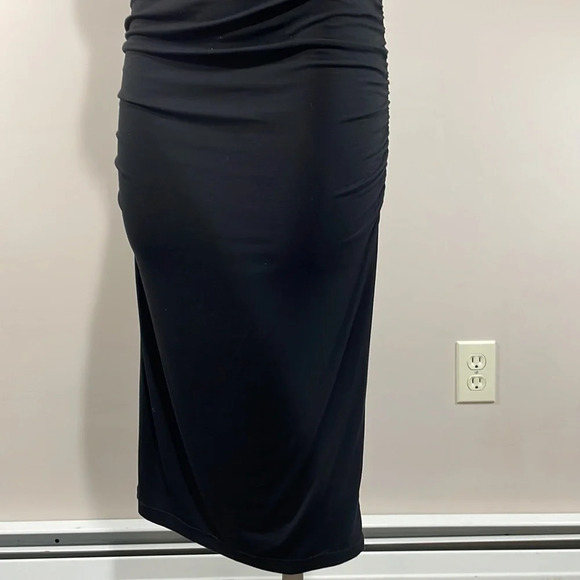 NWOT Isabella Oliver Brunswick Black Maternity Dress Ruched  One Shoulde… - Picture 5 of 16